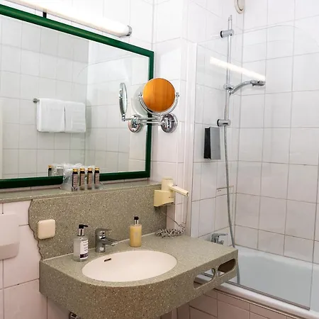 Kastanienhof 4* ארדינג