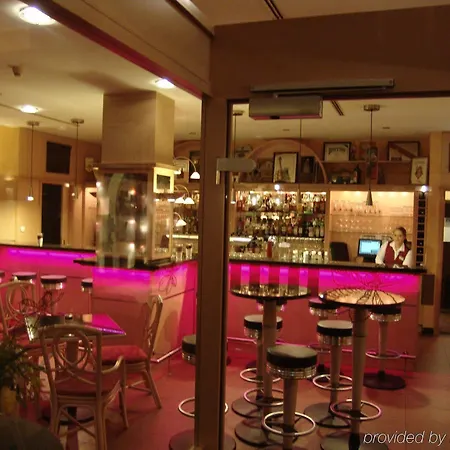 Kastanienhof מלון