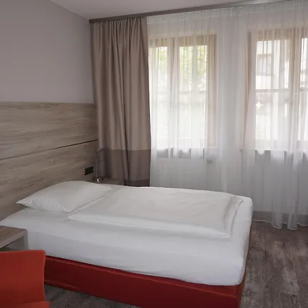 Kastanienhof Hotel Erding