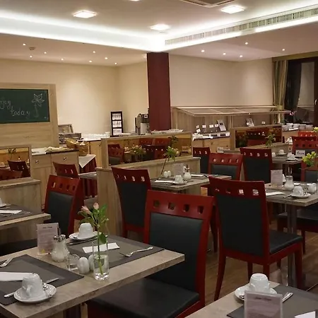 Hotel Kastanienhof Erding