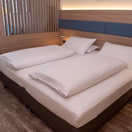 Hotel Kastanienhof 4*