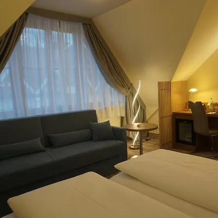 Kastanienhof Hotel 4*