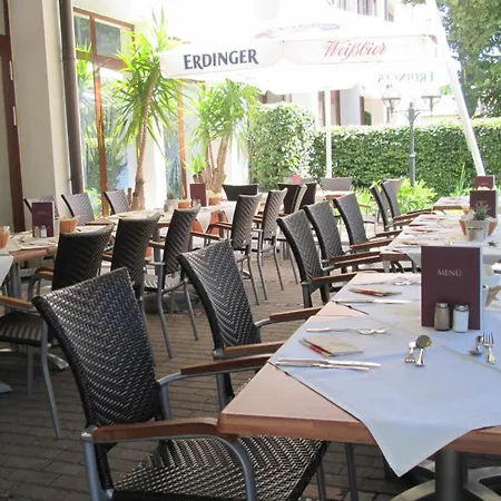 Kastanienhof Hotel 4*