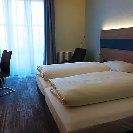 Kastanienhof Hotel 4*