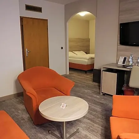 Hotel Kastanienhof Erding