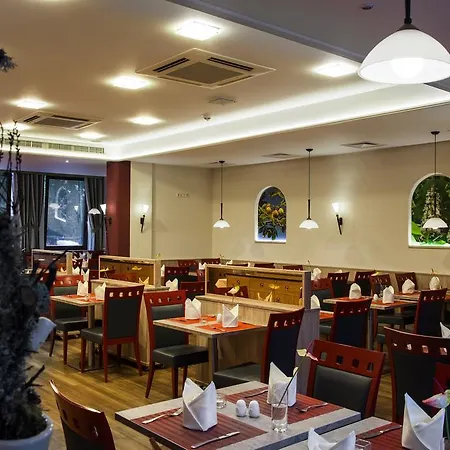 Hotel Kastanienhof 4*