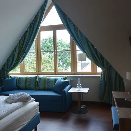 Kastanienhof Hotel 4*