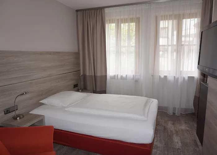 Kastanienhof 4*