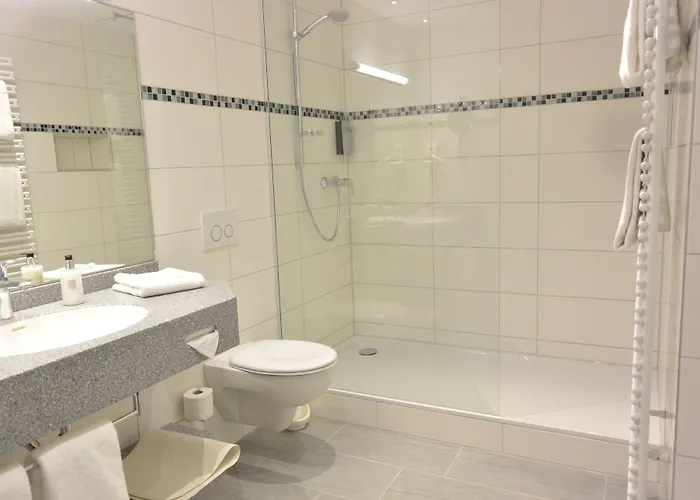 Kastanienhof 4*